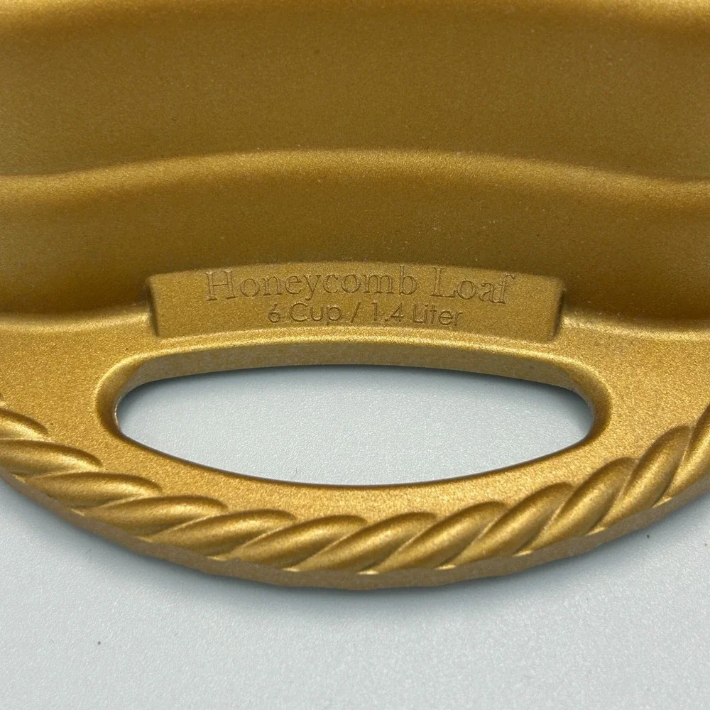 Nordic Ware Loaf Pan Honeycomb Bees Flowers Bunt Cake Cast Aluminum Gold New NWT